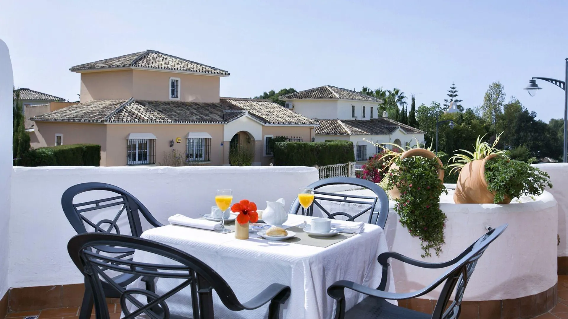 Aparthotel Ona Campanario Sitio de Calahonda 3*,