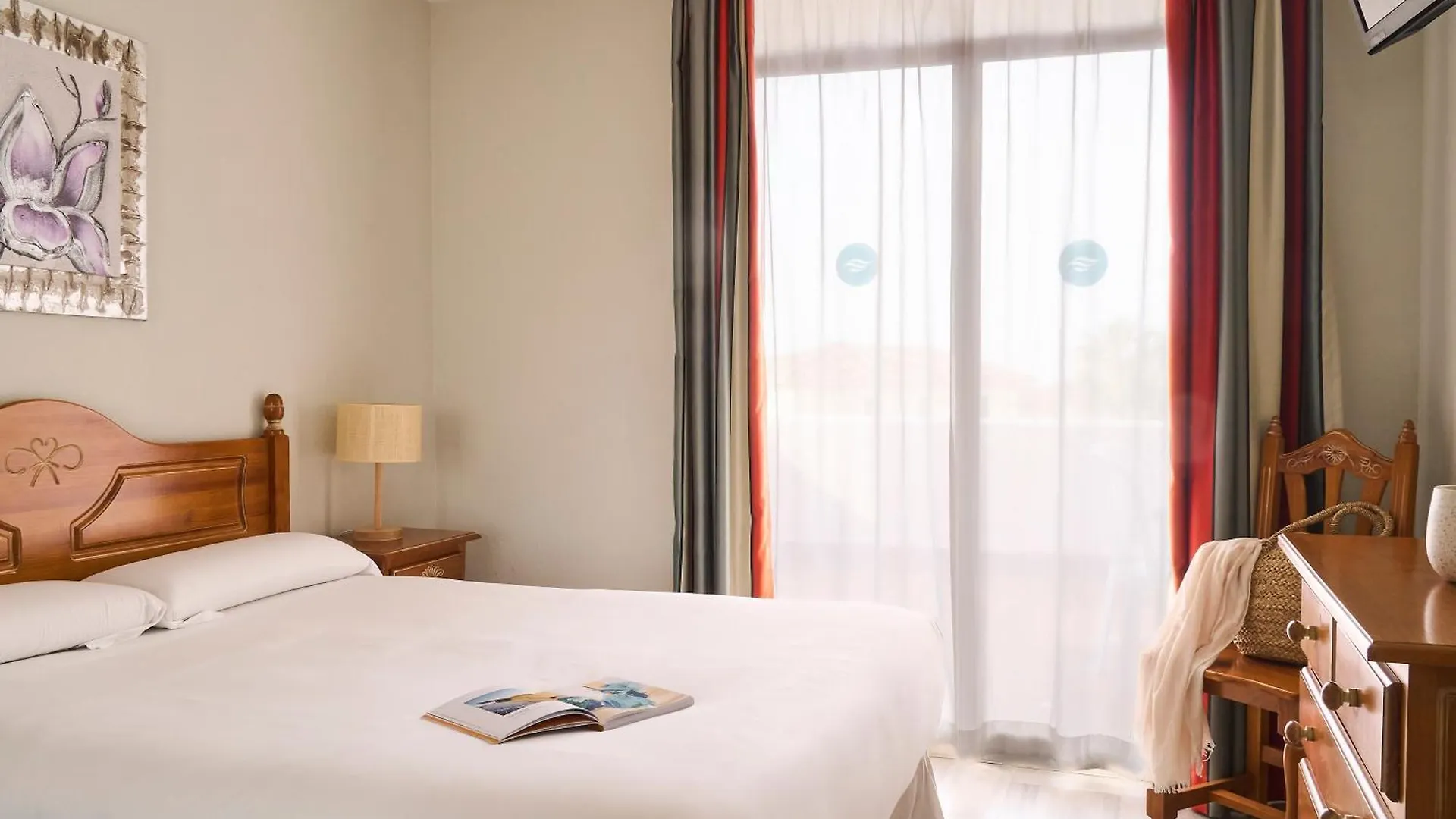 Aparthotel Ona Campanario Sitio de Calahonda