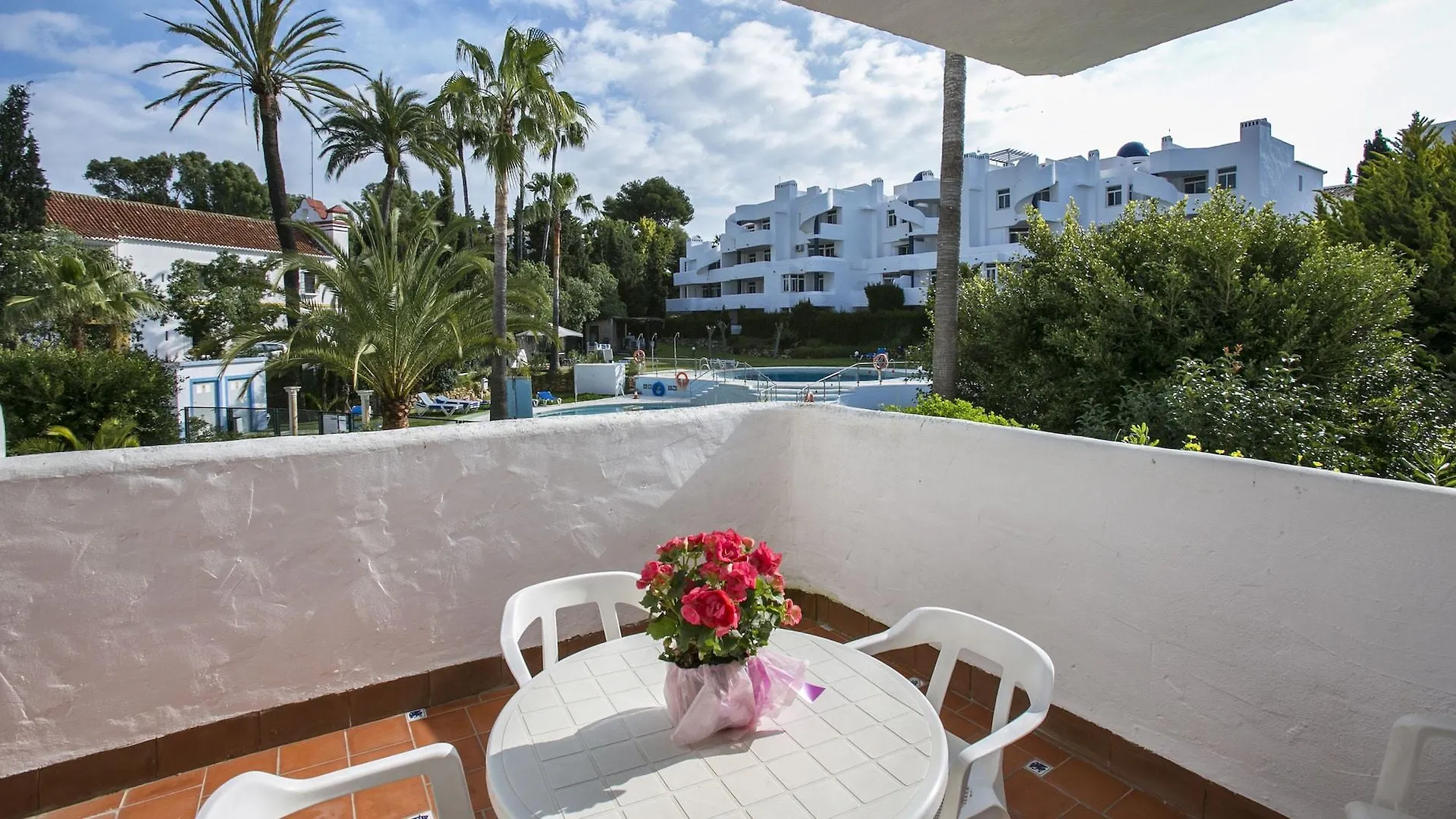 Aparthotel Ona Campanario Sitio de Calahonda